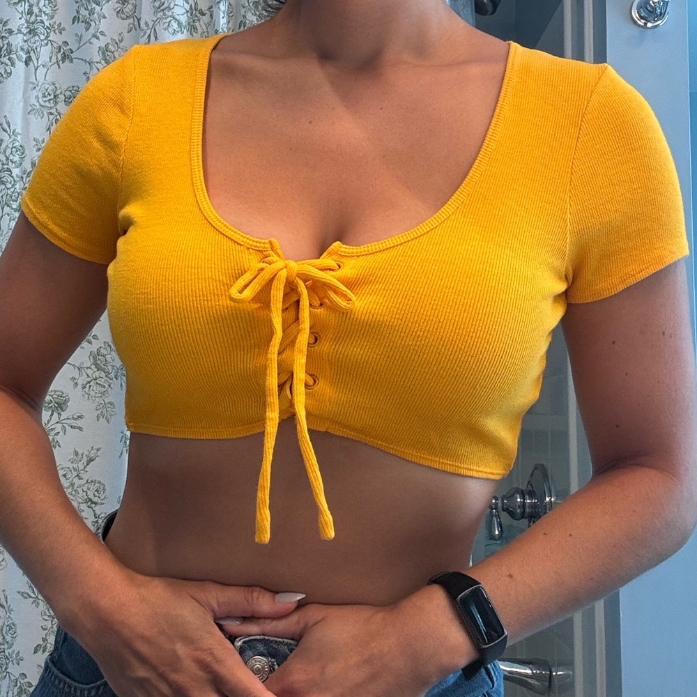 PacSun Dandelion Yellow Cropped Top